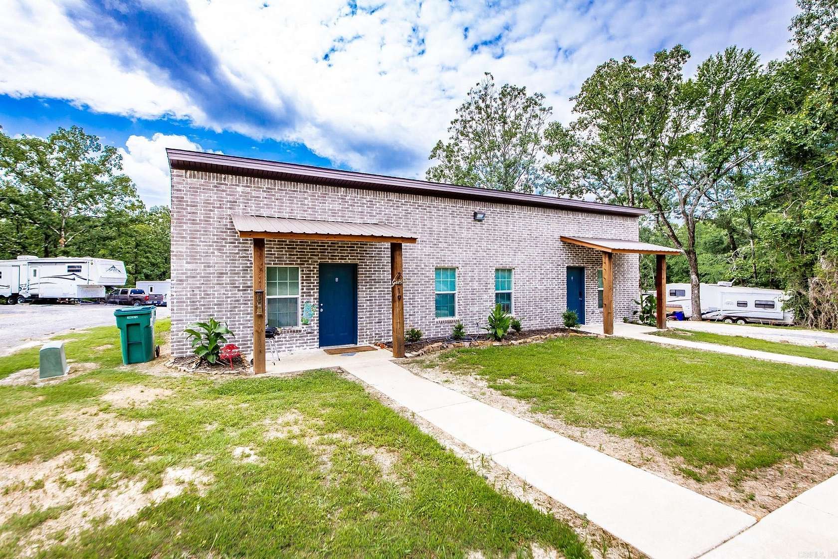 5.12 Acres of Improved Mixed-Use Land for Sale in Jacksonville, Arkansas