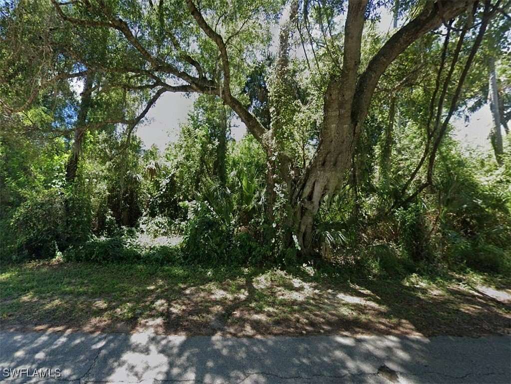 0.46 Acres of Residential Land for Sale in LaBelle, Florida