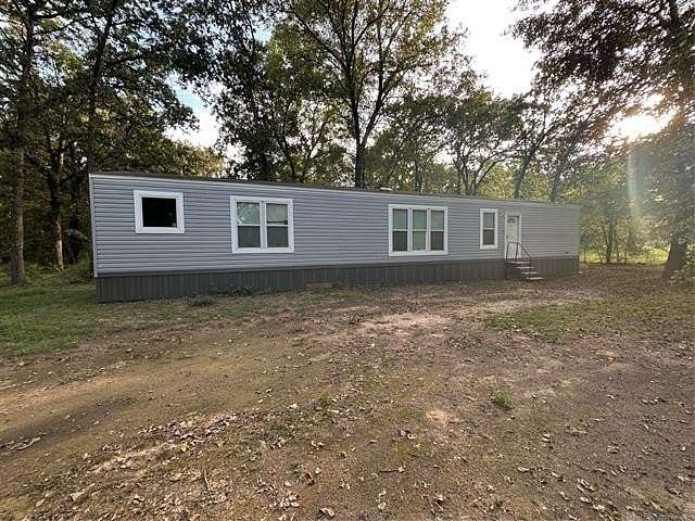 2 Acres of Residential Land with Home for Sale in Durant, Oklahoma