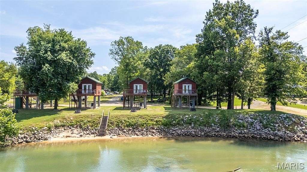 4 Acres of Commercial Land for Sale in Doniphan, Missouri