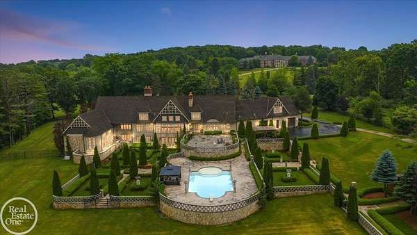 11.9 Acres of Land with Home for Sale in Oakland Charter Township, Michigan