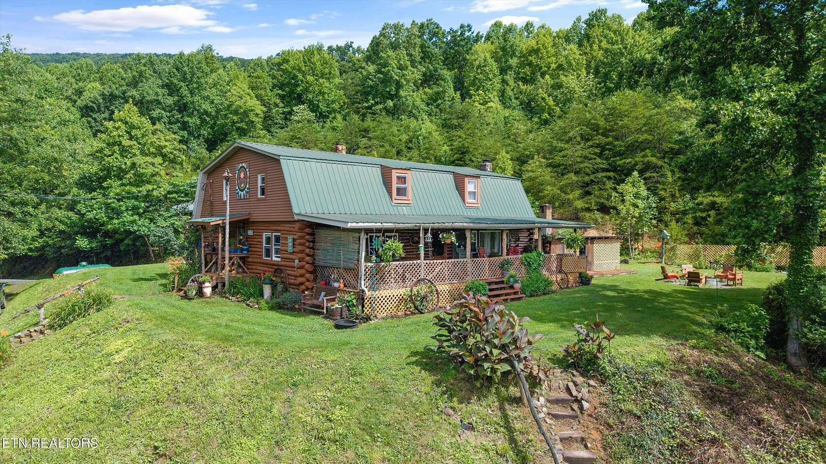 119 Acres of Land with Home for Sale in Sneedville, Tennessee