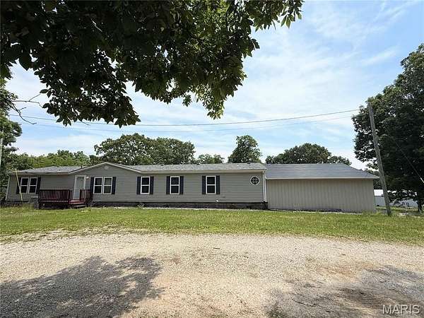 3 Acres of Improved Residential Land for Sale in Novinger, Missouri