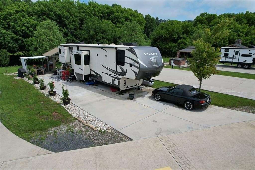 0.12 Acres of Residential Land for Sale in Morganton, Georgia