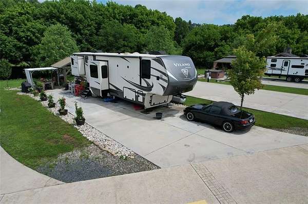 0.12 Acres of Residential Land for Sale in Morganton, Georgia