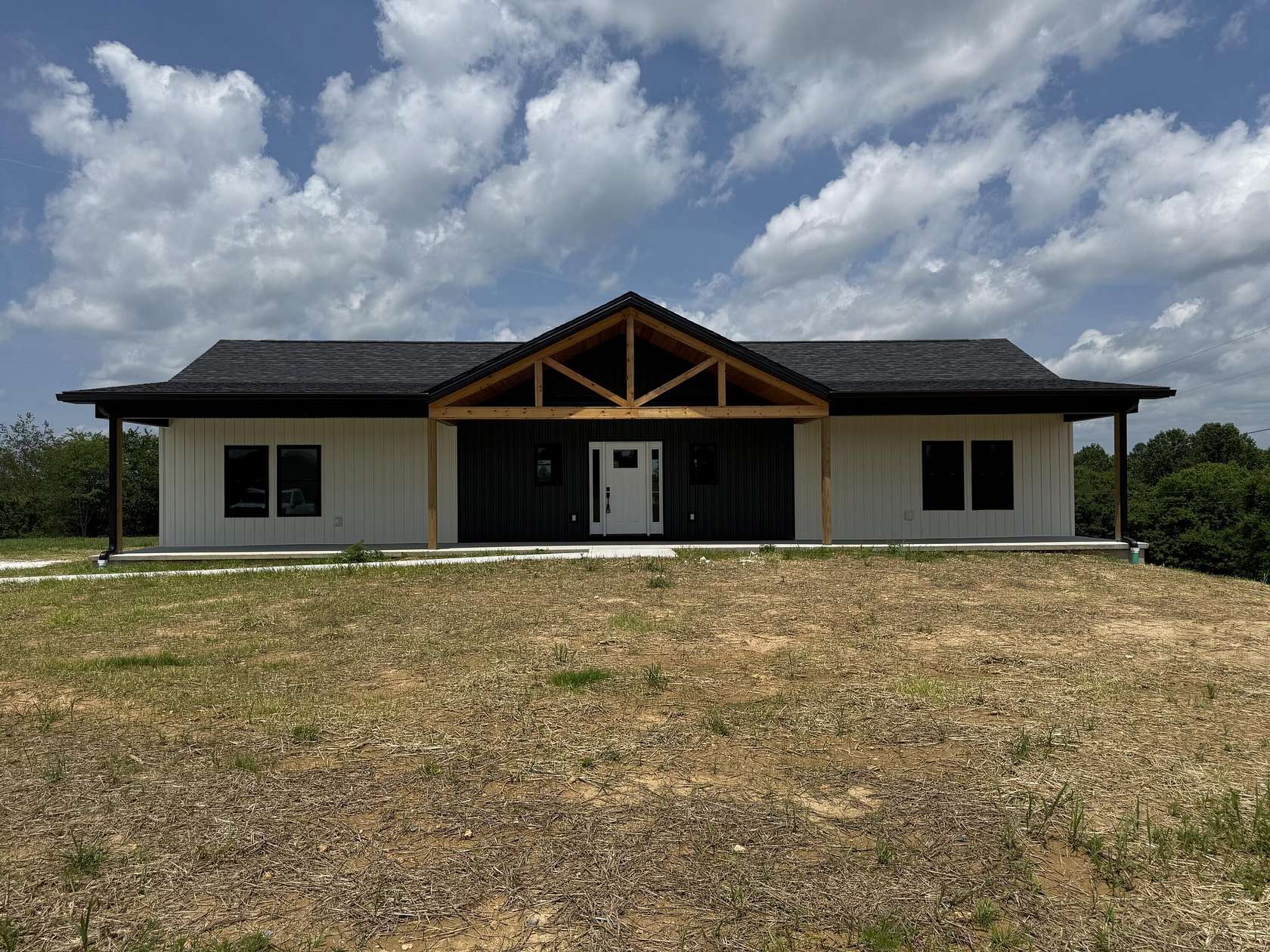 2.17 Acres of Residential Land with Home for Sale in Columbia, Kentucky