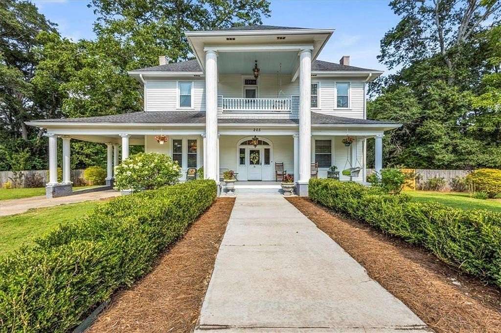 3.14 Acres of Residential Land with Home for Sale in Palmetto, Georgia