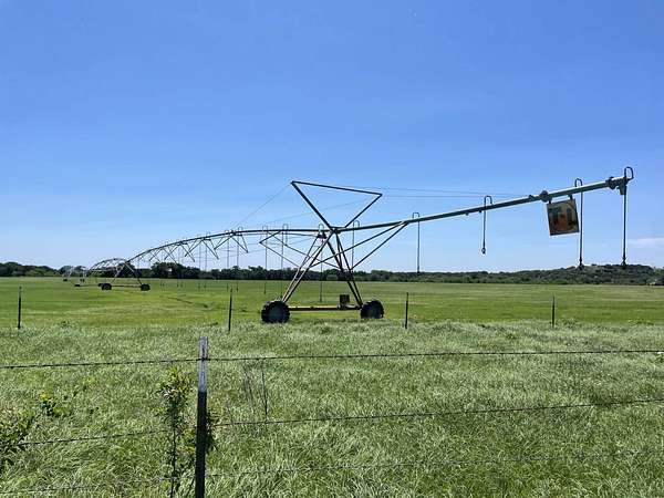 177 Acres of Agricultural Land for Sale in Lamkin, Texas