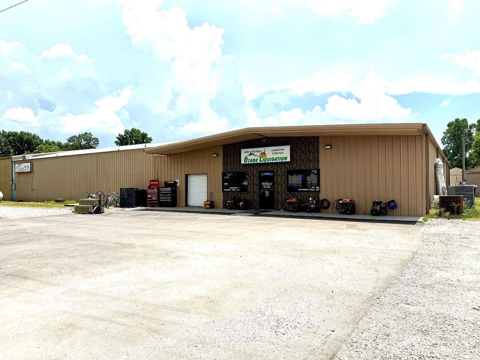 3.13 Acres of Improved Commercial Land for Sale in Pocahontas, Arkansas