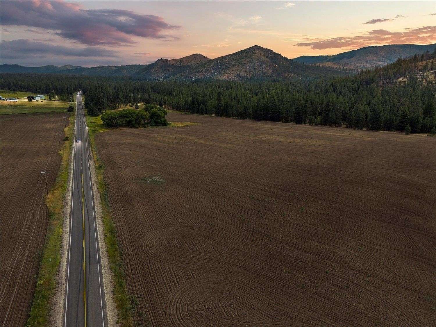 18.5 Acres of Land for Sale in Springdale, Washington