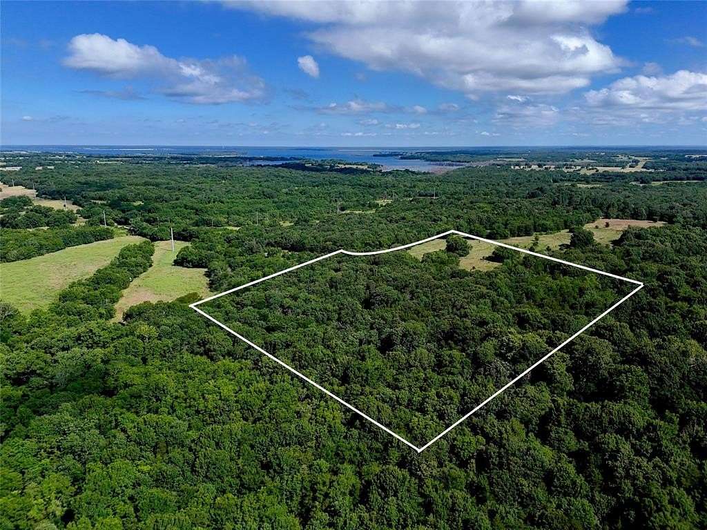 17 Acres of Land for Sale in Honey Grove, Texas