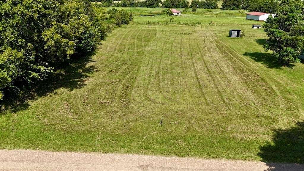 1 Acre of Residential Land for Sale in Edgewood, Texas