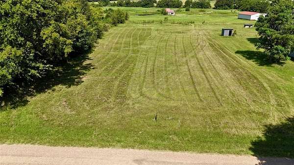 1 Acre of Residential Land for Sale in Edgewood, Texas