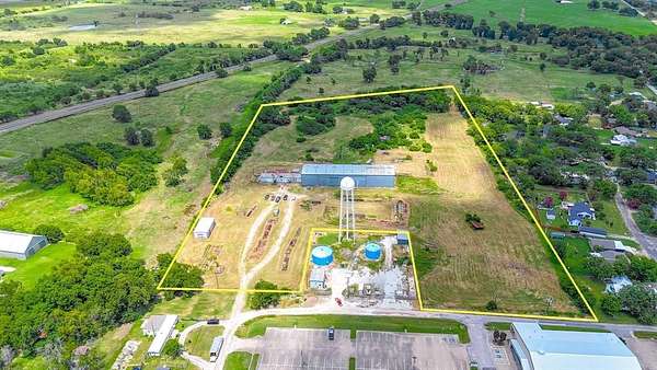 14.7 Acres of Commercial Land for Sale in Blooming Grove, Texas