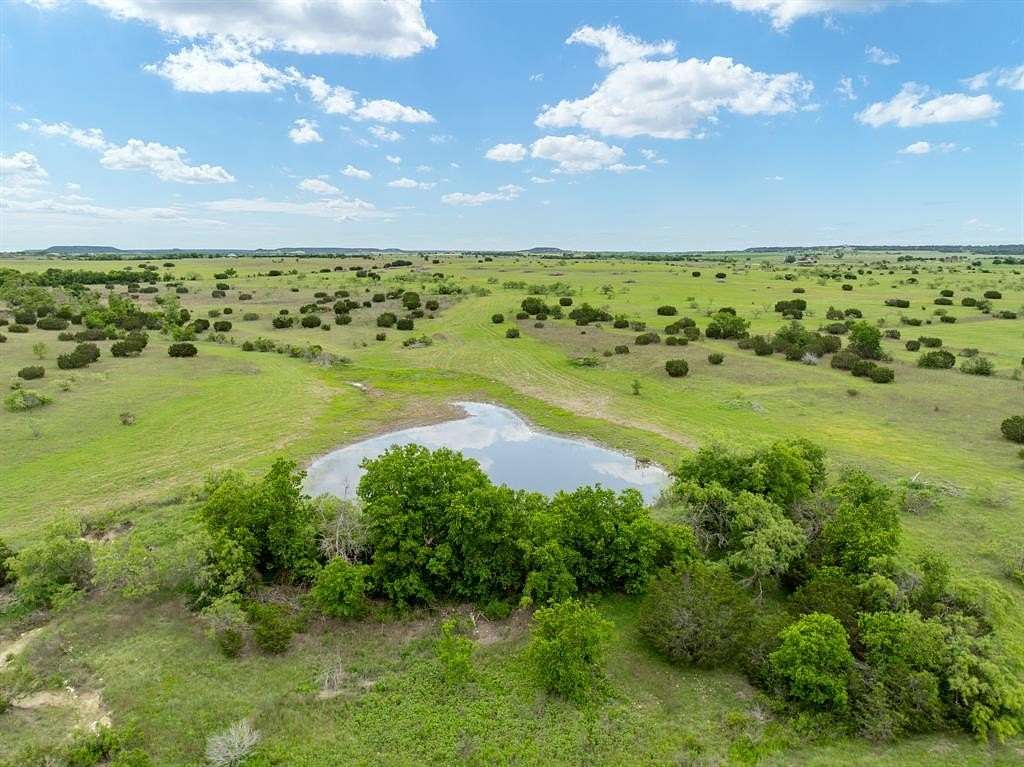 225 Acres of Recreational Land & Farm for Sale in Jonesboro, Texas