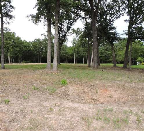 0.86 Acres of Residential Land for Sale in Mabank, Texas