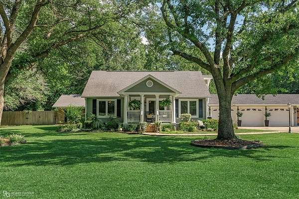 10.3 Acres of Land with Home for Sale in Vivian, Louisiana