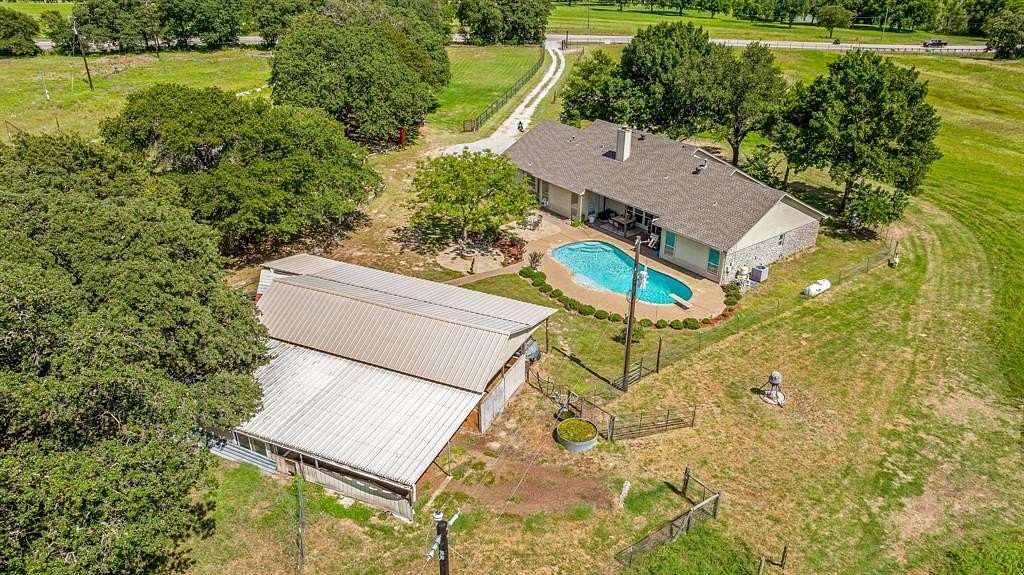 20 Acres of Land with Home for Sale in Weatherford, Texas