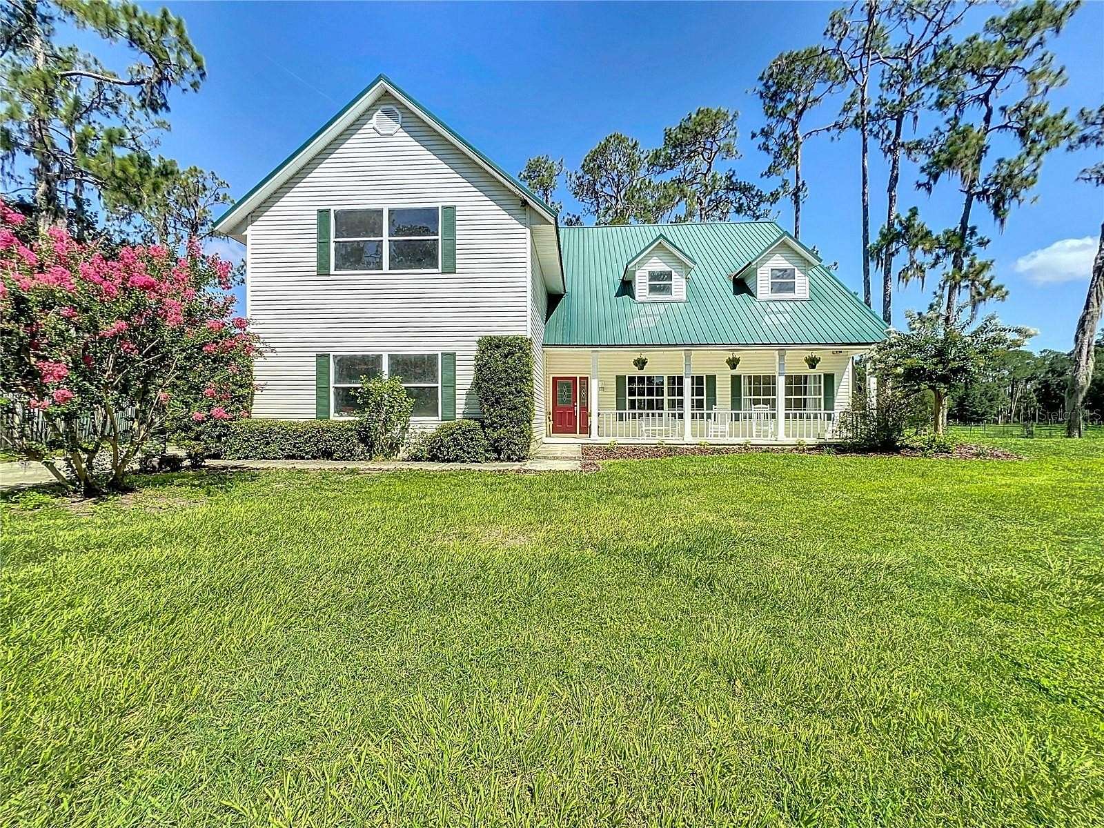 5 Acres of Residential Land with Home for Sale in Lakeland, Florida