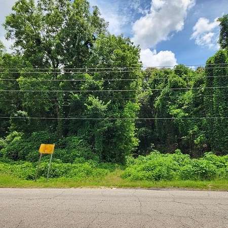 15.5 Acres of Commercial Land for Sale in Holly Springs, Mississippi