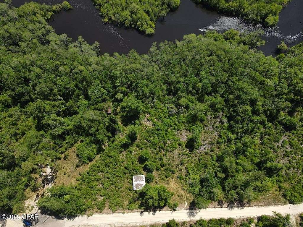 3.13 Acres of Residential Land for Sale in Wewahitchka, Florida