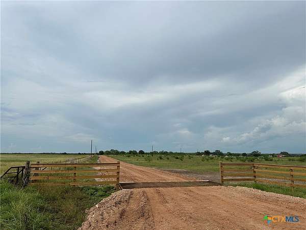 20.7 Acres of Land for Sale in Victoria, Texas