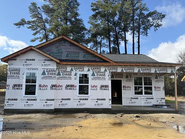 0.25 Acres of Residential Land with Home for Sale in Grifton, North Carolina