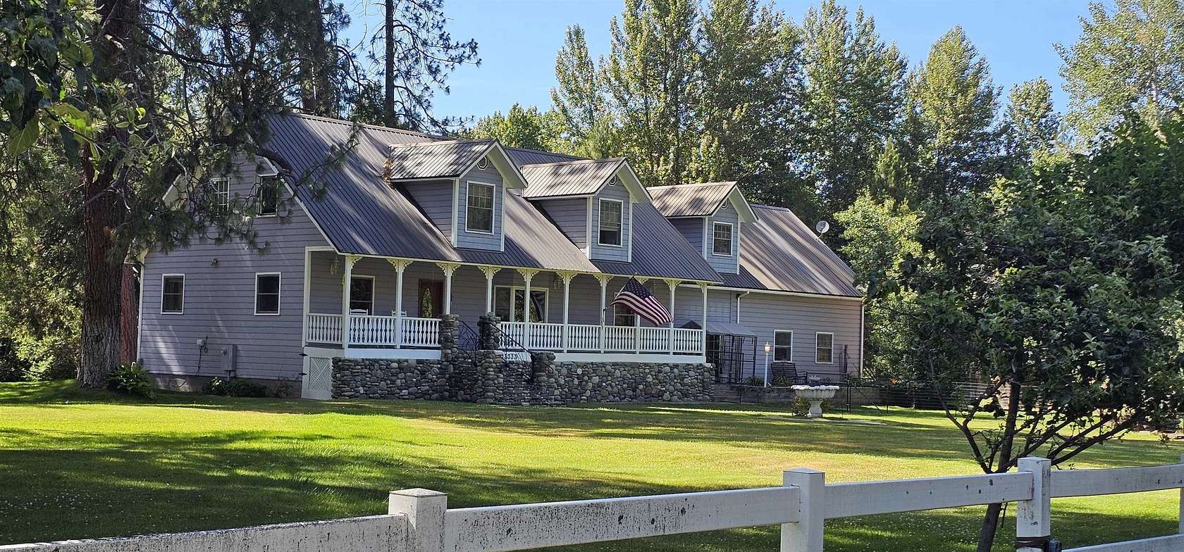 20 Acres of Land with Home for Sale in Fort Jones, California