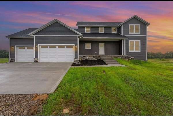 2 Acres of Residential Land with Home for Sale in Millersport, Ohio