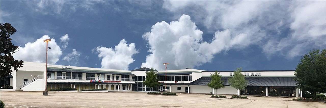 4 Acres of Improved Mixed-Use Land for Lease in Ridgeland, Mississippi