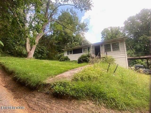 3.47 Acres of Residential Land with Home for Sale in Knoxville, Tennessee