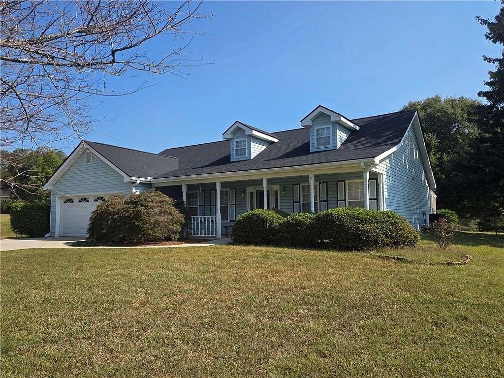 2 Acres of Residential Land with Home for Sale in Loganville, Georgia