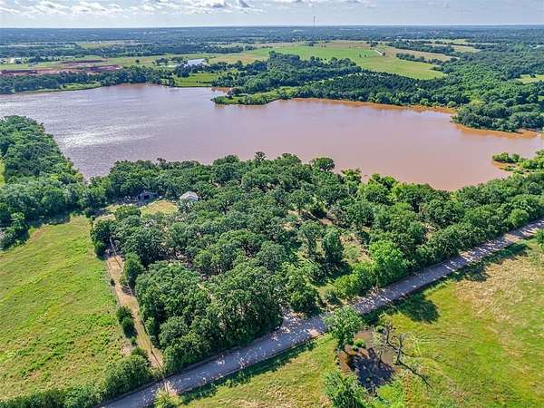 6 Acres of Land with Home for Sale in Shawnee, Oklahoma