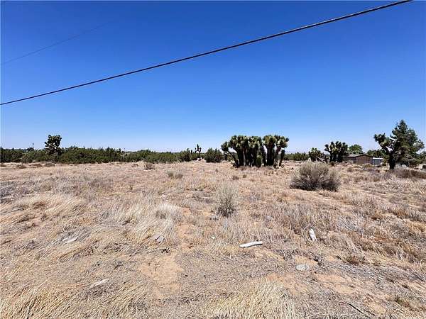 5 Acres of Land for Sale in Phelan, California