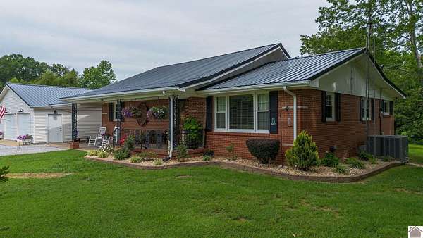 2.8 Acres of Residential Land with Home for Sale in Hardin, Kentucky