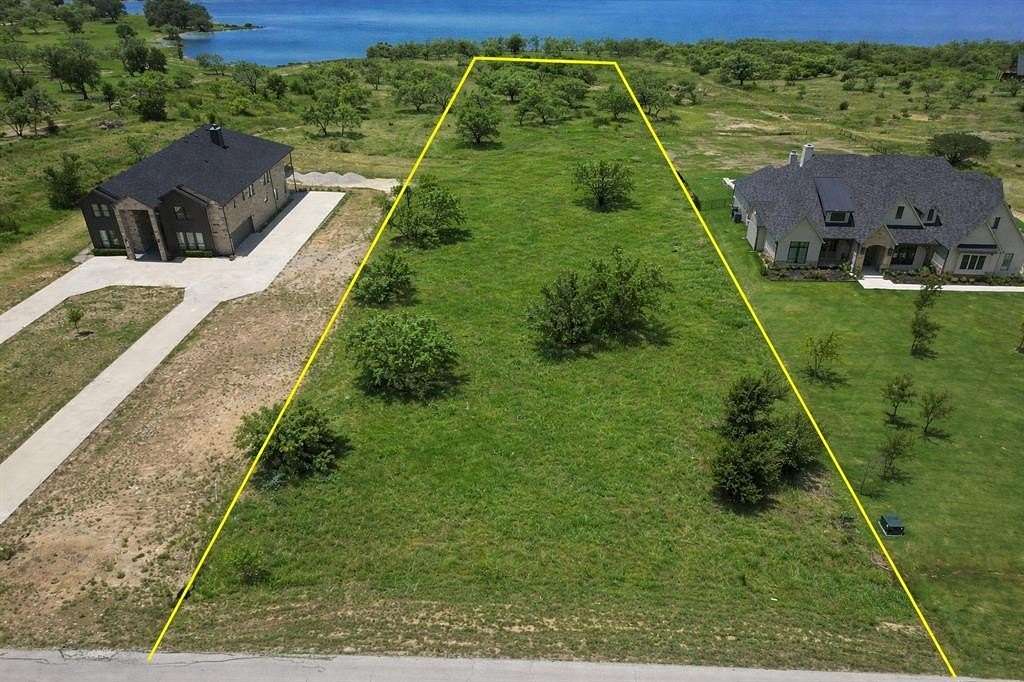 1 Acre of Residential Land for Sale in Graford, Texas