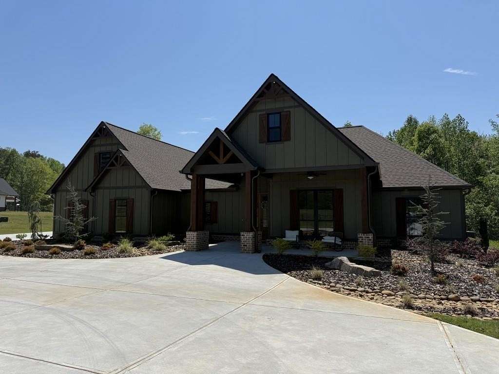 4 Acres of Residential Land with Home for Sale in Carrollton, Georgia