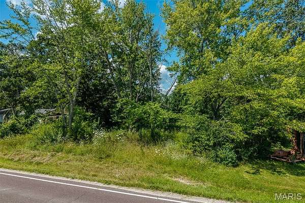 1.47 Acres of Residential Land for Sale in Dixon, Missouri
