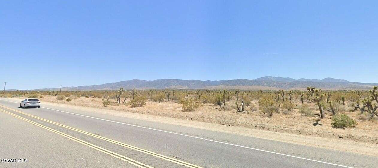 9.4 Acres of Land for Sale in Llano, California