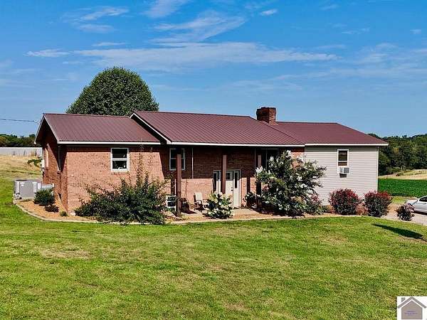 138 Acres of Agricultural Land with Home for Sale in Murray, Kentucky