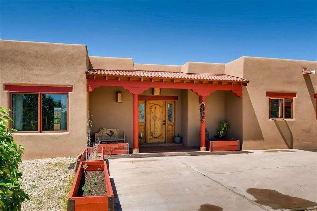 14.5 Acres of Land with Home for Sale in Ribera, New Mexico