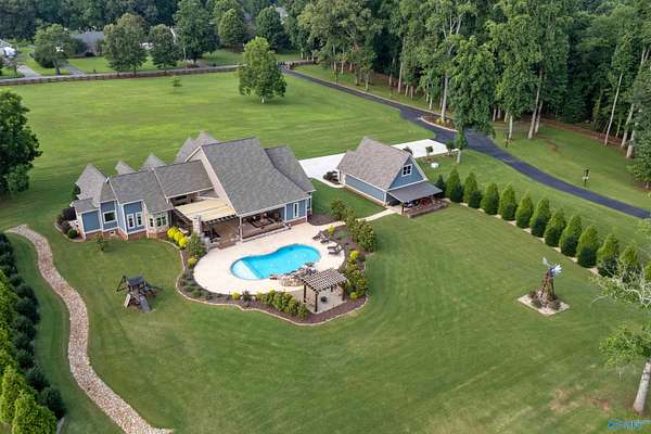 10 Acres of Residential Land with Home for Sale in Huntsville, Alabama