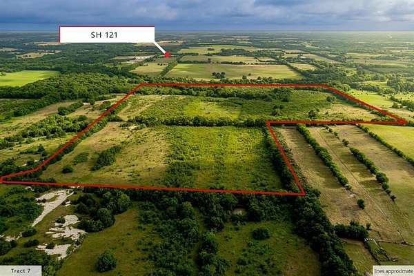 107 Acres of Land for Sale in Trenton, Texas