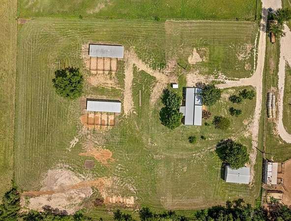 4 Acres of Residential Land with Home for Sale in Stephenville, Texas