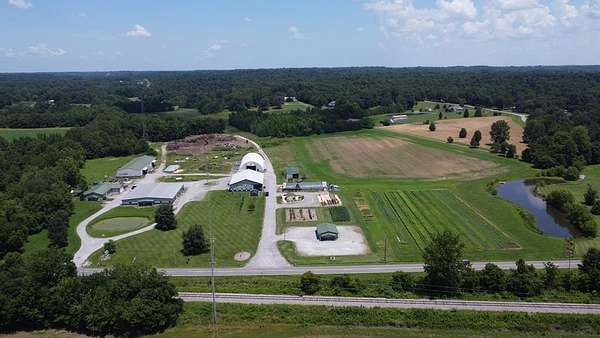 7 Acres of Improved Land for Sale in Madisonville, Kentucky