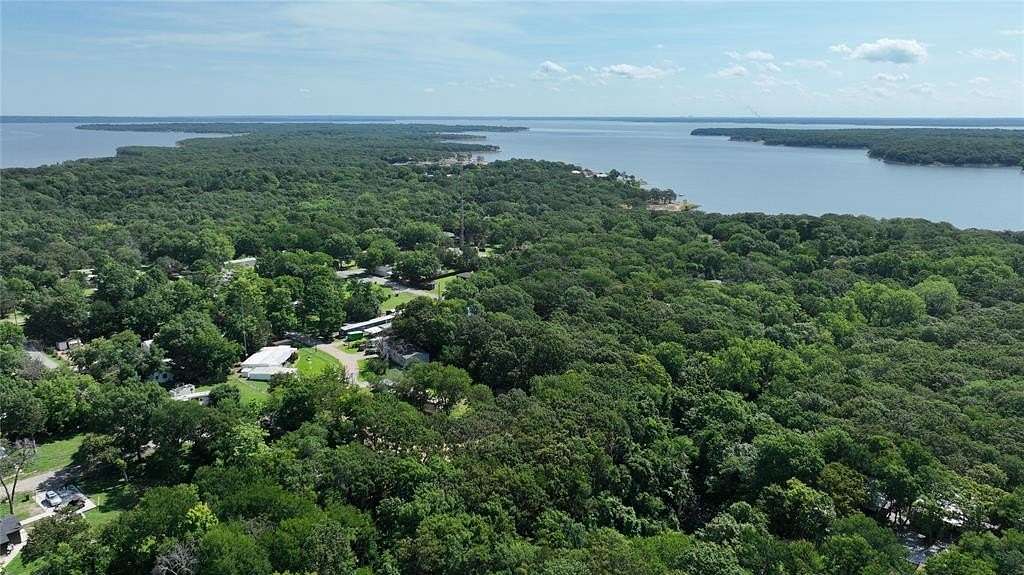 2 Acres of Land for Sale in Pottsboro, Texas