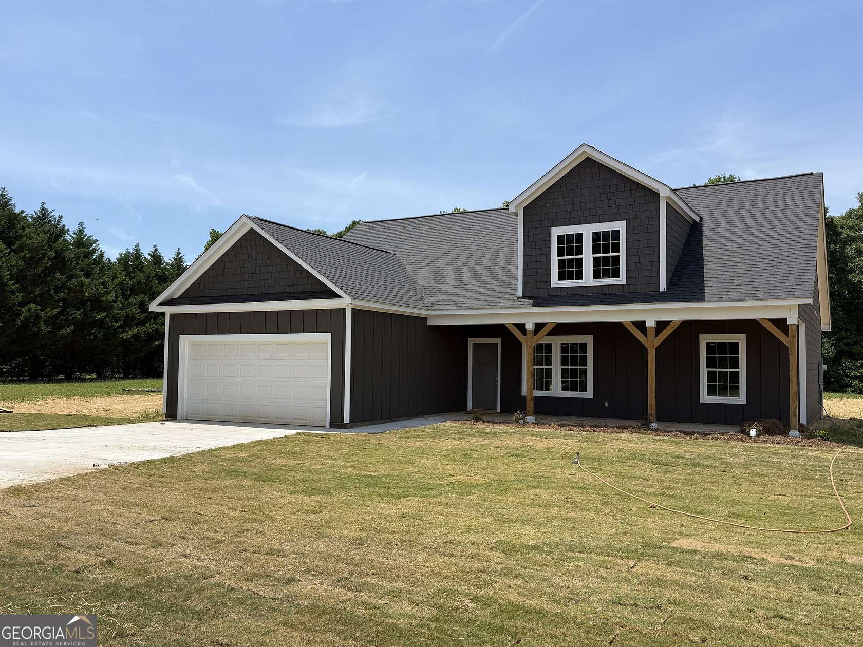 1.5 Acres of Land with Home for Sale in Comer, Georgia