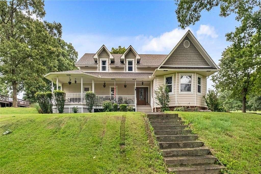 46 Acres of Land with Home for Sale in Summers, Arkansas