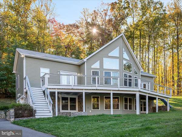 7.8 Acres of Land with Home for Sale in Linden, Virginia