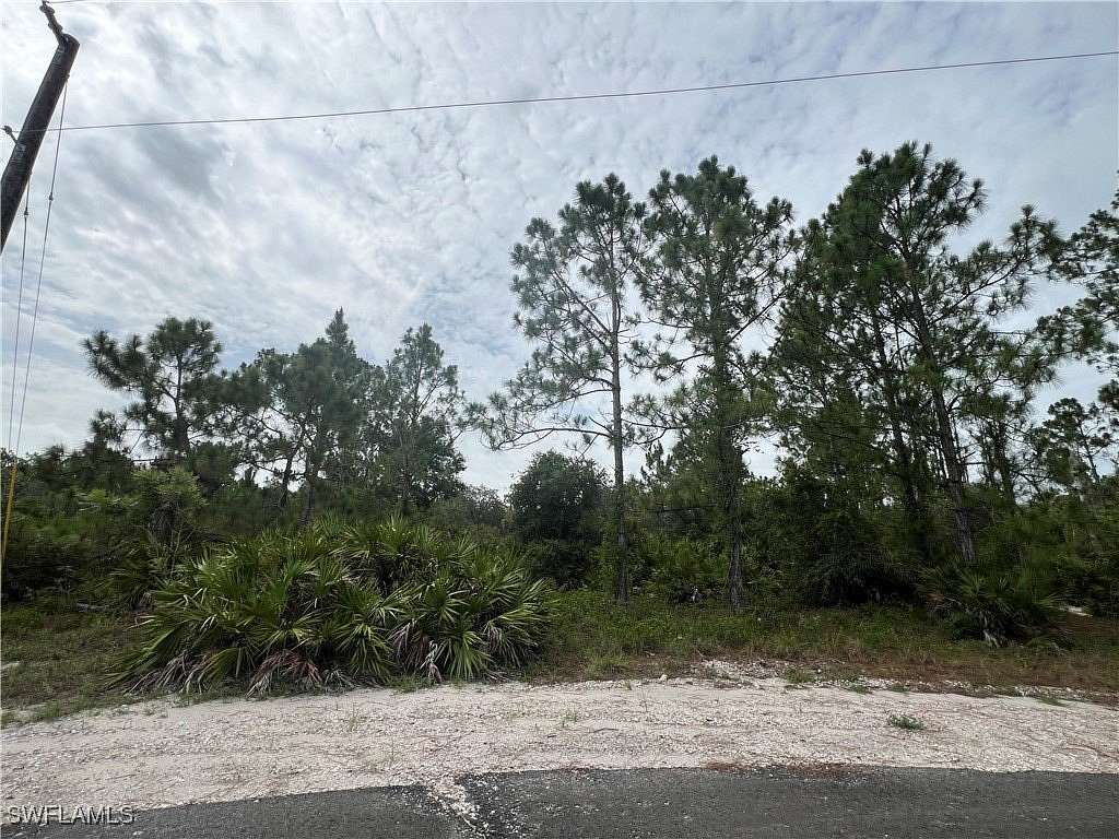 0.42 Acres of Residential Land for Sale in Lehigh Acres, Florida